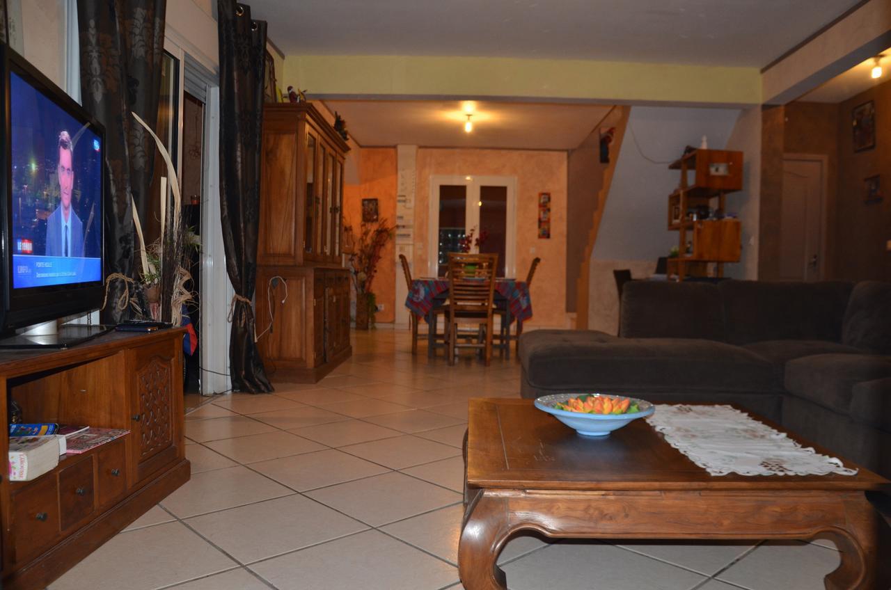 Chez Chouchou Bed and Breakfast Riviere Saint-Louis Eksteriør billede